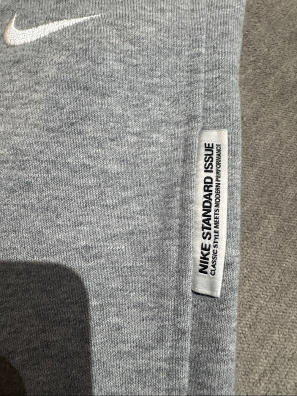 Nike standard issue sweatsuit Dri-fit - Picture 2 of 9